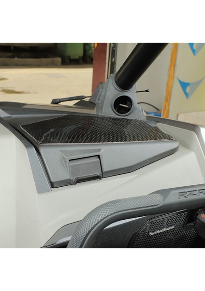 Polaris Rzr Pro Xp Ultimate 2021 2022 Için Karbon Fiber Yardımcı Pilot Depolama Kutusu Paspas Dekoratif Çıkartma (Yurt Dışından) fırsatları
