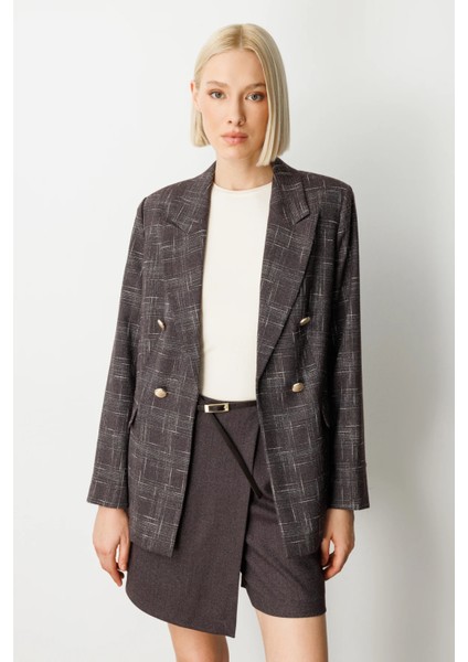 Ekoseli Kapak Cepli Ceket fiyatları