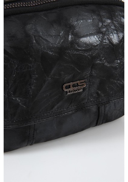 17641 Kadın Omuz Askılı Kol Çantası