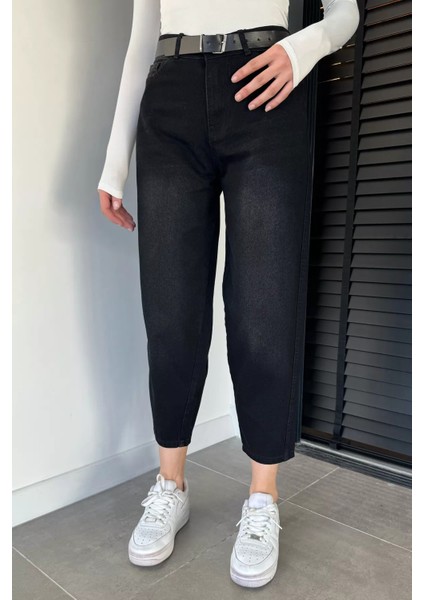 Kadın Yüksek Bel Kemer Aksesuarlı Jean Kot Pantolon P-00019436 fiyatları