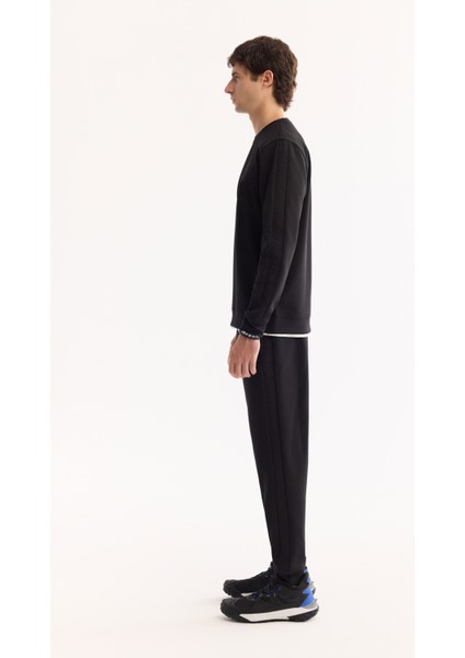 Erkek Siyah Bisiklet Yaka Pamuklu Bi-Stretch Regular Fit Sweatshirt A52Y1272