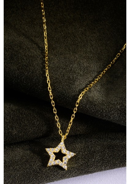 Altın Kaplama 925 Ayar Gümüş Taşlı Yıldız Motifli Minik Kolye fırsatları