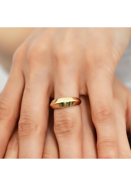 14 Ayar Altın Simetrik Yüzük
