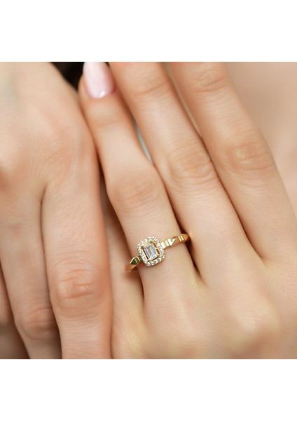 14 Ayar Altın Baget Taşlı Kadın Yüzük fiyatları