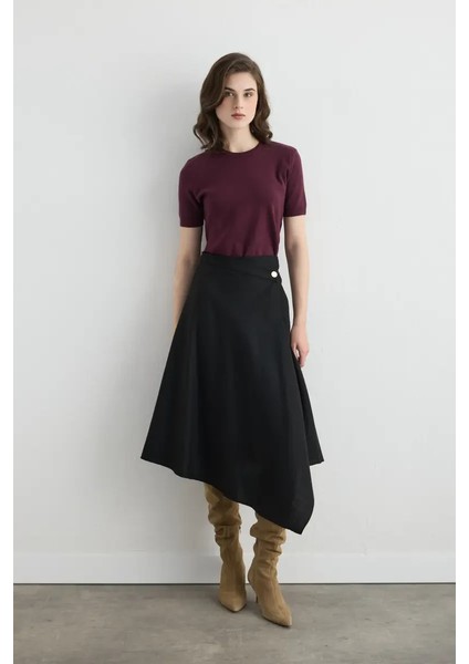 Anvelop Kesim Asimetrik Yünlü Kaşe Etek - Siyah