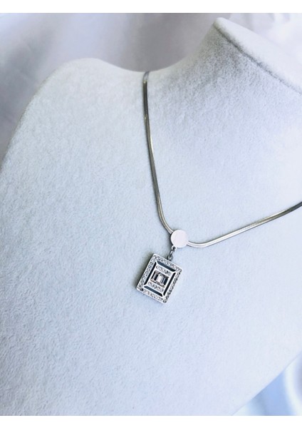 Çelik Baget Kolye fırsatları