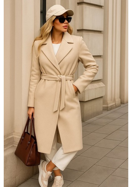 Kadın Kışlık Trend Kuşaklı Uzun Krem Kaşe Kaban modelleri