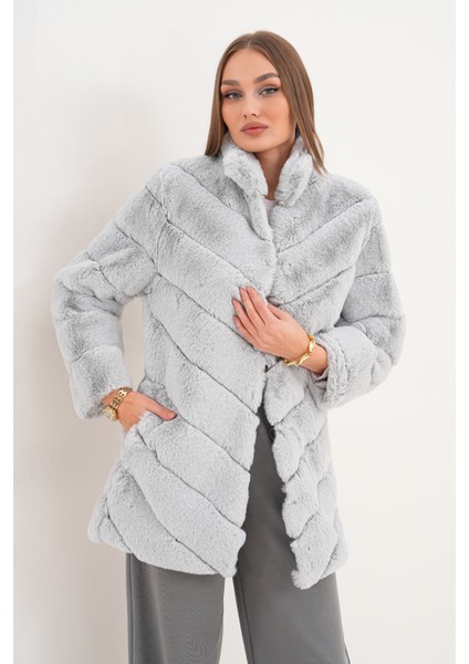 Su Yolu Yakalı Uzun Kürk