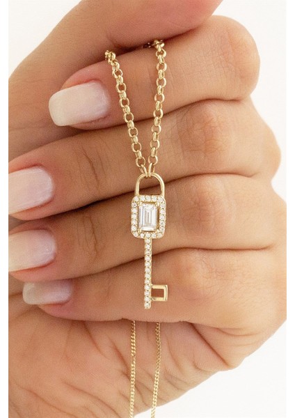 Altın Baget Taşlı Anahtar Kolye fiyatları