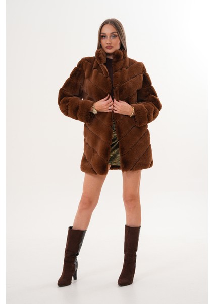 Su Yolu Yakalı Uzun Kürk modelleri