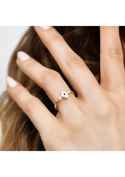 14 Ayar Altın Mineli Taşlı Baklava Desenli Yüzük fiyatları