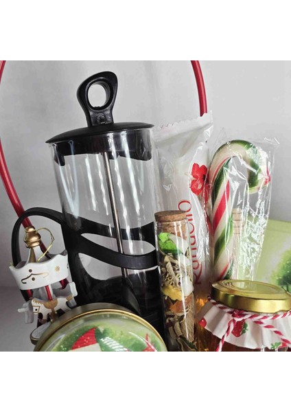 Premium Yılbaşı Hediye Kutusu Gümüş Küpeli modelleri