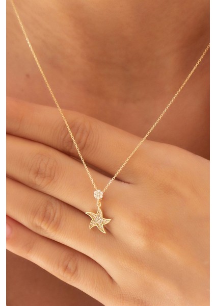 Zarif Deniz Yıldızı Model Altın Kolye