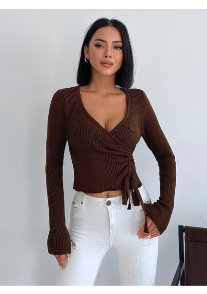 Kadın Kruvaze Acı Kahve Triko Kazak indirimleri