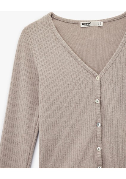 V Yaka Uzun Kollu Düğmeli Triko Pijama Üstü modelleri