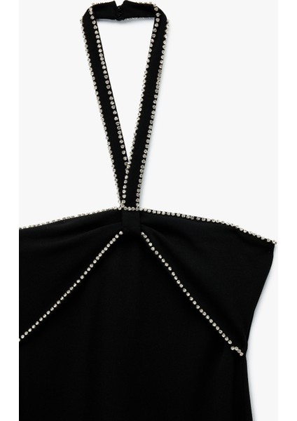 Boyundan Bağlamalı Midi Boy Taşlı Kadife Elbise modelleri