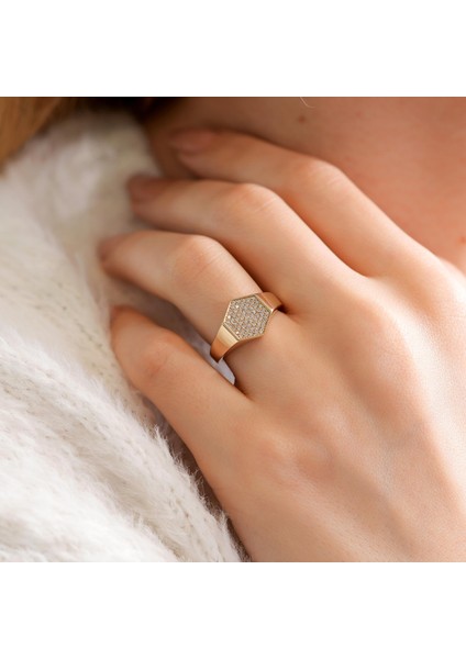 Zarif Taş Işlemeli Altın Yüzük 14 Ayar modelleri