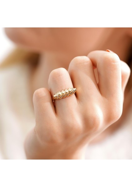 Zarif Tasarım 14 Ayar Altın Yüzük