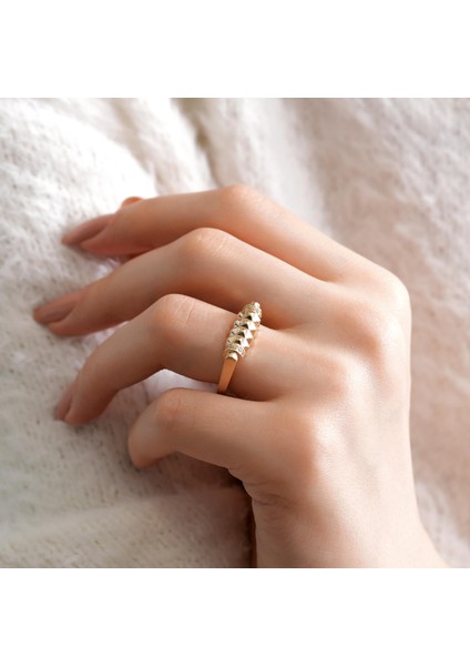 Zarif Tasarım 14 Ayar Altın Yüzük modelleri