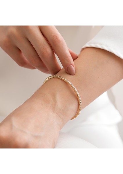 14 Ayar Taşlı Tasarım Altın Yüzük modelleri