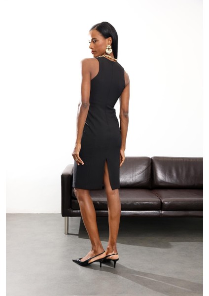 Siyah Yırtmaç Detaylı Kalem Elbise 1135