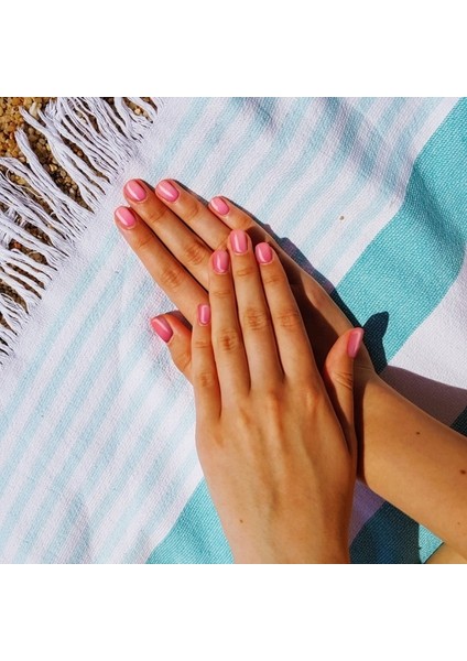 Pembe Ombre Tırnak Dövmesi fiyatları