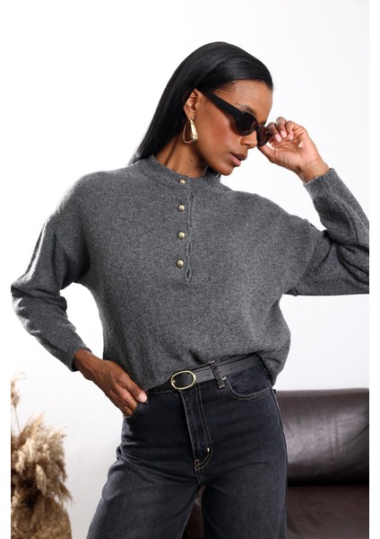 Antrasit Dört Düğmeli Triko Kazak 251128