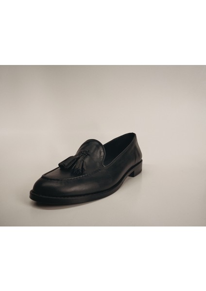 Kadın Hakiki Deri Siyah Ayakkabı modelleri