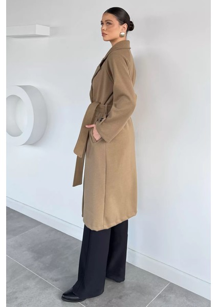 Kadın Kendinden Desenli Bel Kuşaklı Kaban P-00019457 fırsatları