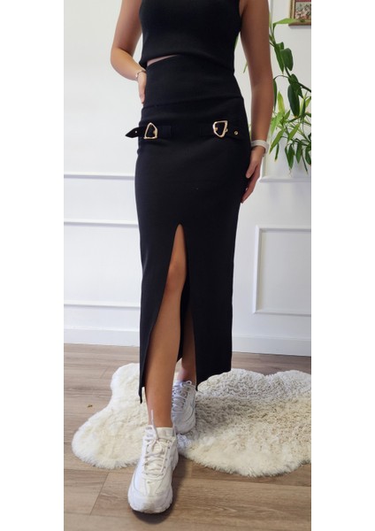 80127 Aksesuar Detaylı Yırtmaçlı Triko Etek indirimleri