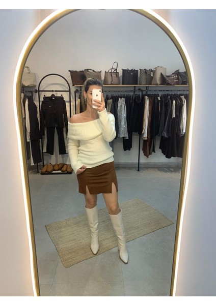 Madonna Yaka Yumuşak Doku Ekru Kadın Kazak