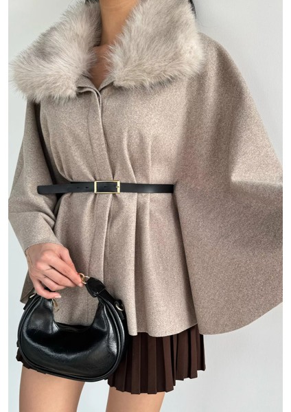 Yaka Kürk Detaylı Kemerli Kadın Panço P-00018918 modelleri