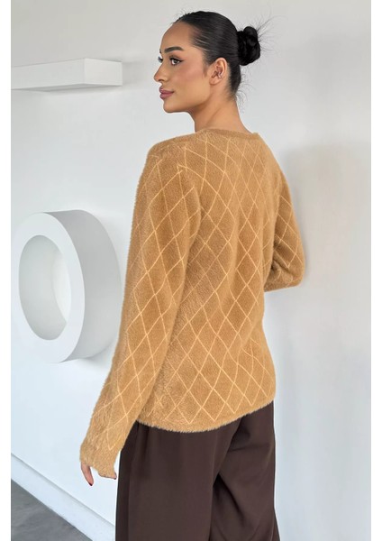 Kadın Yumoş Iplik Sakallı Triko Hırka (S-M-L-Xl Uyumludur) P-00018065 fırsatları