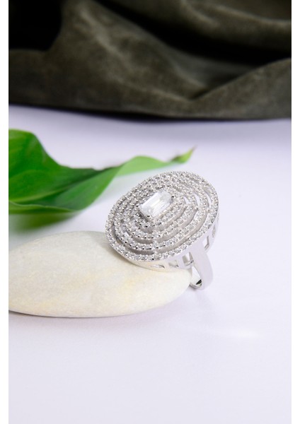 925 Ayar Gümüş Taşlı Büyük Oval Şık Yüzük