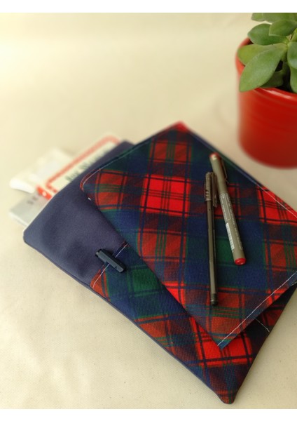 Kitap Kılıfı Kalemlikli Kareli Yeni Yıl Deseni modelleri