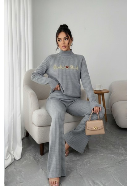 Fitilli Dokulu Inci Işlemeli Parmak Geçirmeli Yarım Balıkçı Yaka Triko Ikili Takım - Gri