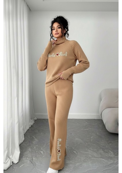Fitilli Dokulu Inci Işlemeli Parmak Geçirmeli Yarım Balıkçı Yaka Triko Ikili Takım - Bej modelleri
