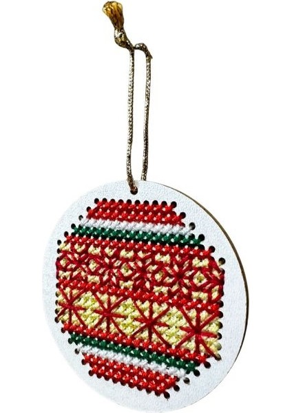 7996 El Yapımı Kanaviçe Işlemeli Ahşap Yılbaşı Süsü modelleri