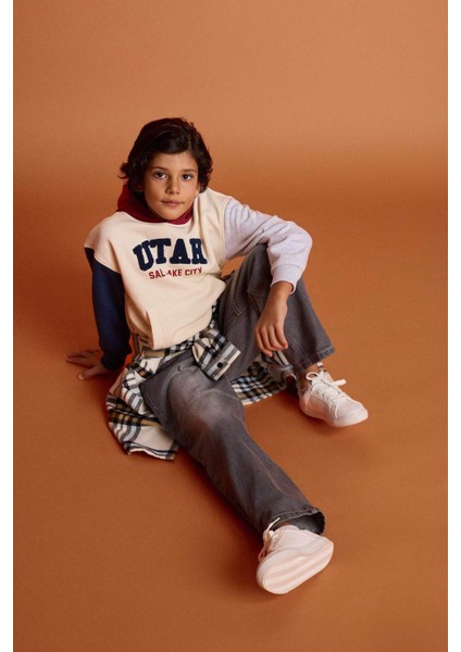 Erkek Çocuk Oversize Geniş Kalıp Kapüşonlu Baskılı İçi Yumuşak Tüylü Sweatshirt G5561A825CW