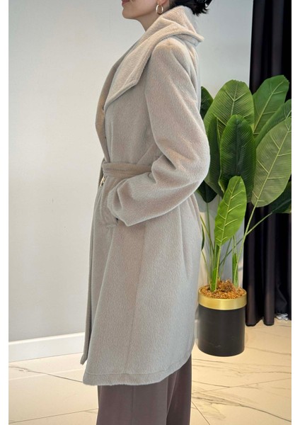 Geniş Yakalı Düğmeli Kaban 36234 Bej modelleri