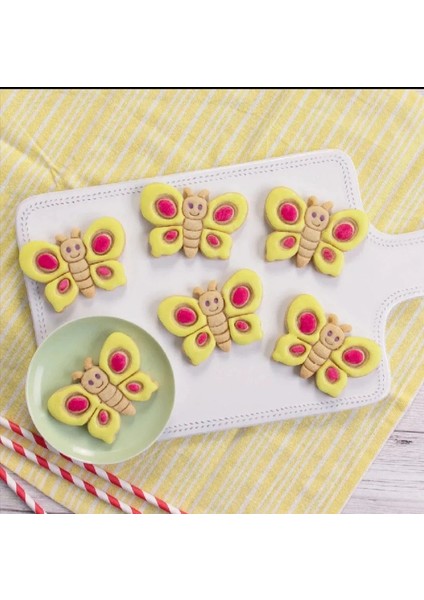 Kelebekli Kurabiye Kalıbı