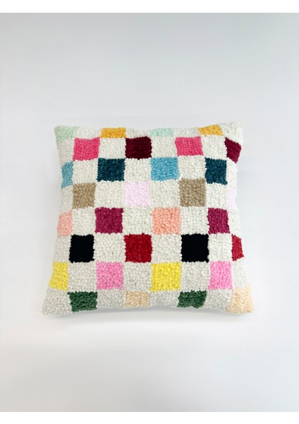 Chess Color - Özel Tasarım Kadife Dama Desenli Punch Kırlent Yastık Kılıfı