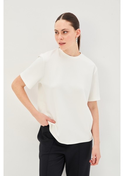 Bisiklet Yaka Düz Kesim Kısa Kol Örme Tişört