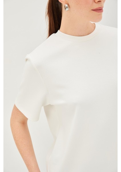 Bisiklet Yaka Düz Kesim Kısa Kol Örme Tişört fiyatları