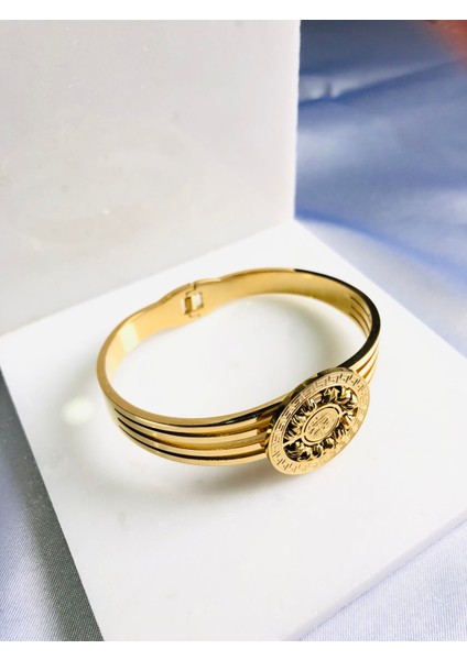 Dorika Taş Detaylı Madalyon Çelik Kelepçe Bileklik