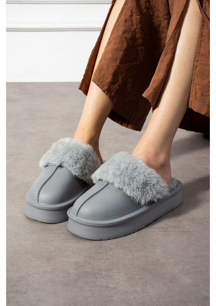 Içi Tüylü Dışı Eva Su Geçirmez Kaymaz Taban Önü Kapalı Ev Terliği Kışlık Terlik