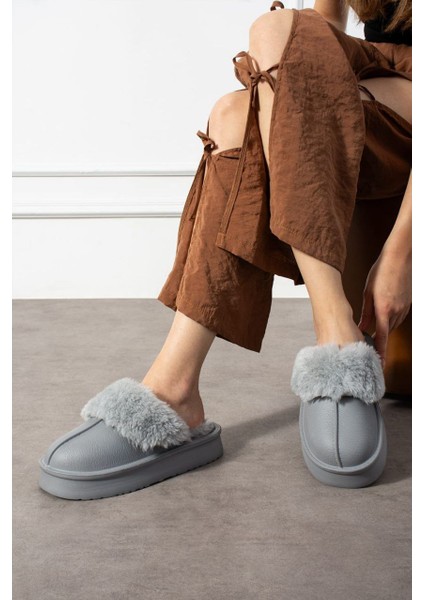 Içi Tüylü Dışı Eva Su Geçirmez Kaymaz Taban Önü Kapalı Ev Terliği Kışlık Terlik modelleri