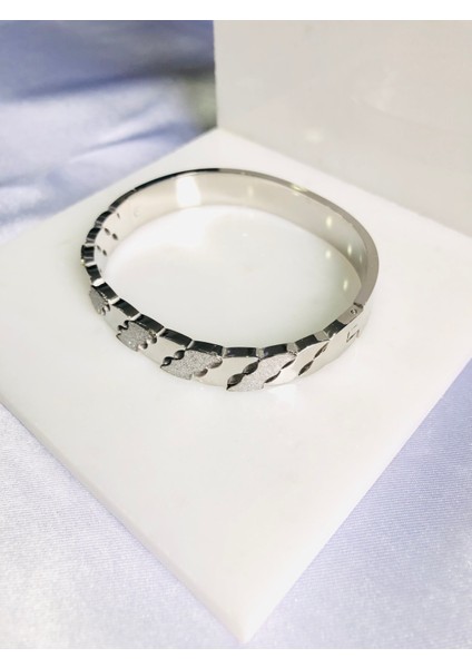 Sim Detaylı Çelik Bileklik fırsatları