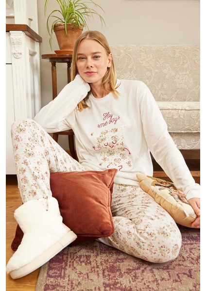 Kadın Termal Uzun Kol Pijama Takımı 30013 Ekru modelleri