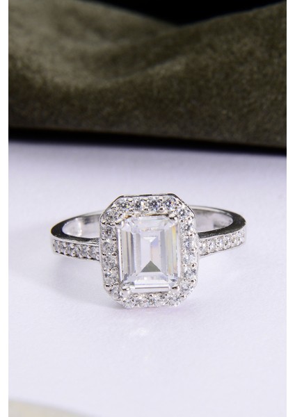 925 Ayar Gümüş Taşlı Baget Yüzük